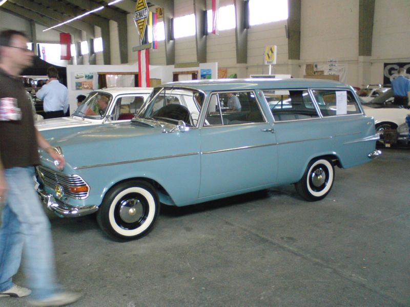 800 X 600