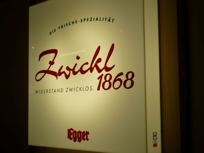 P1000905